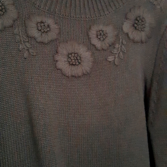 Dangerfield flower knit ♡ - Picture 2 of 4